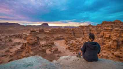 Programs for Struggling Young Adults Escalante, UT - As one of the top therapeutic programs for young adults from Escalante, UT, Expanse Wilderness supports emerging adults who may be suffering from challenges related to their mental or emotional health.